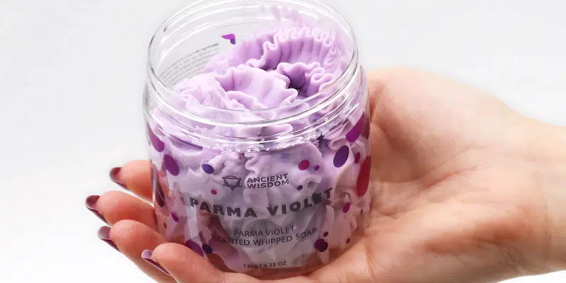 Ancient Wisdom Schlagseife Parma Violet 120g5